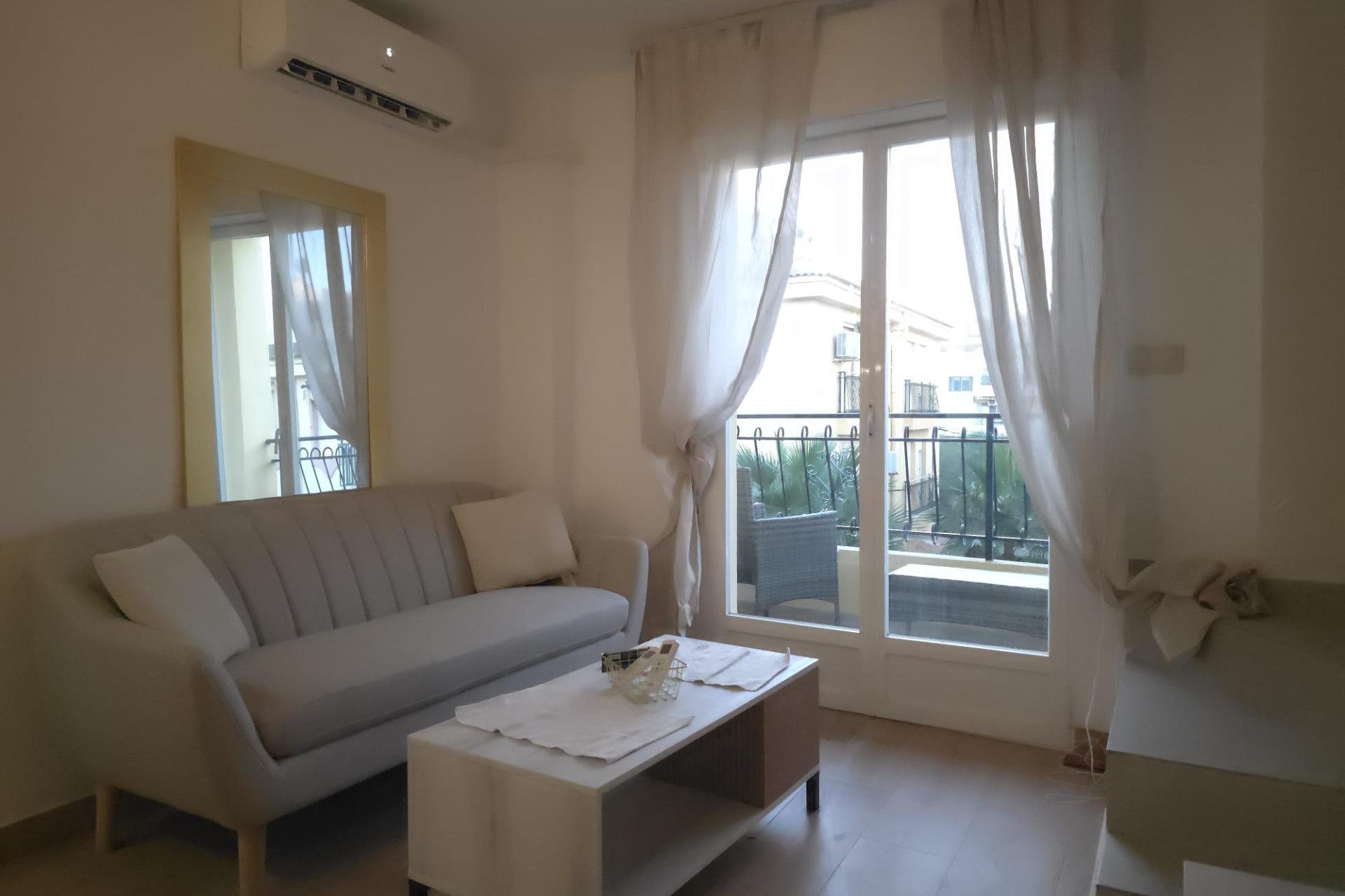 Revente - Penthouse -
Torrevieja - Cala Ferris