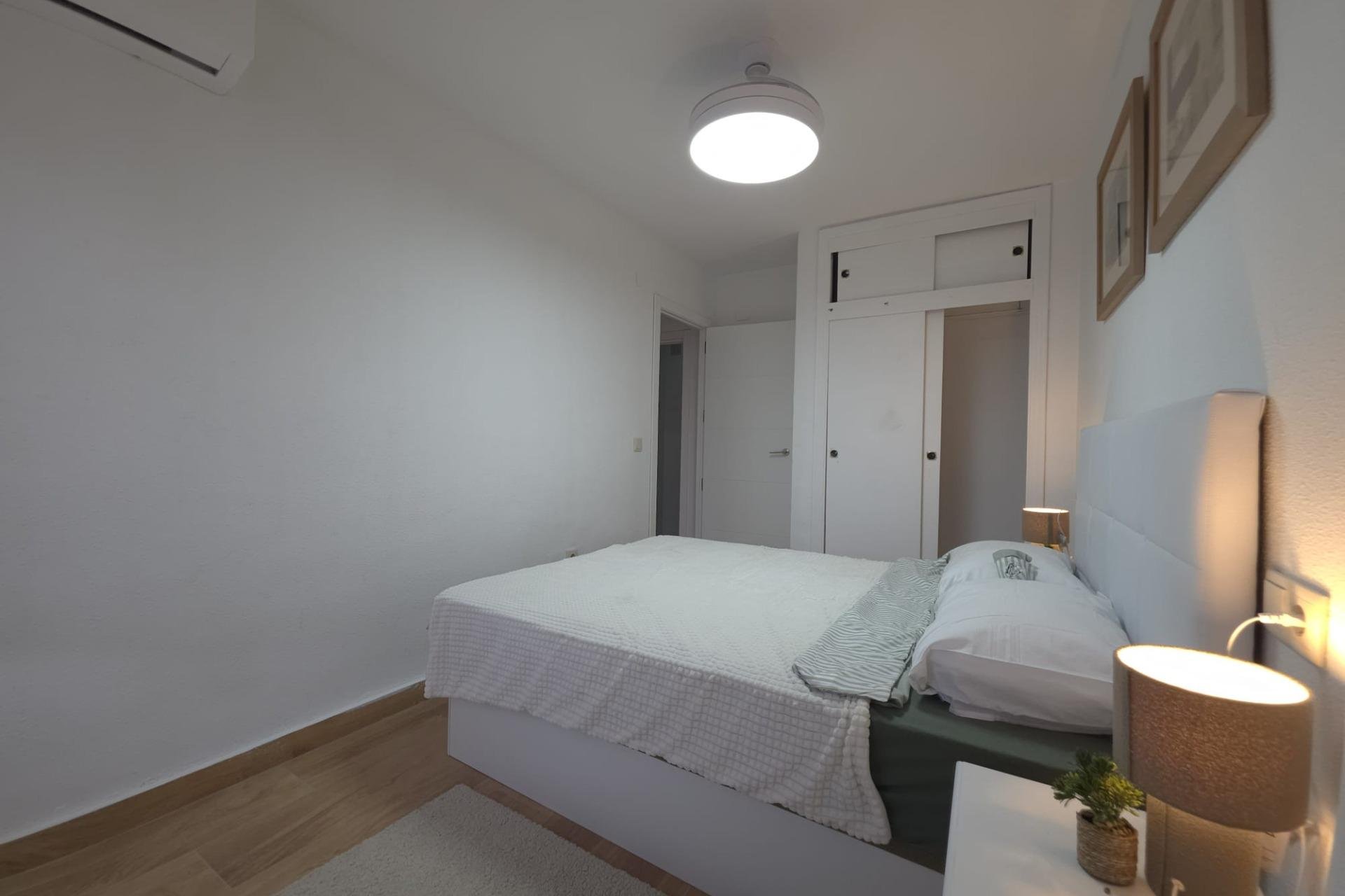 Revente - Penthouse -
Torrevieja - Cala Ferris