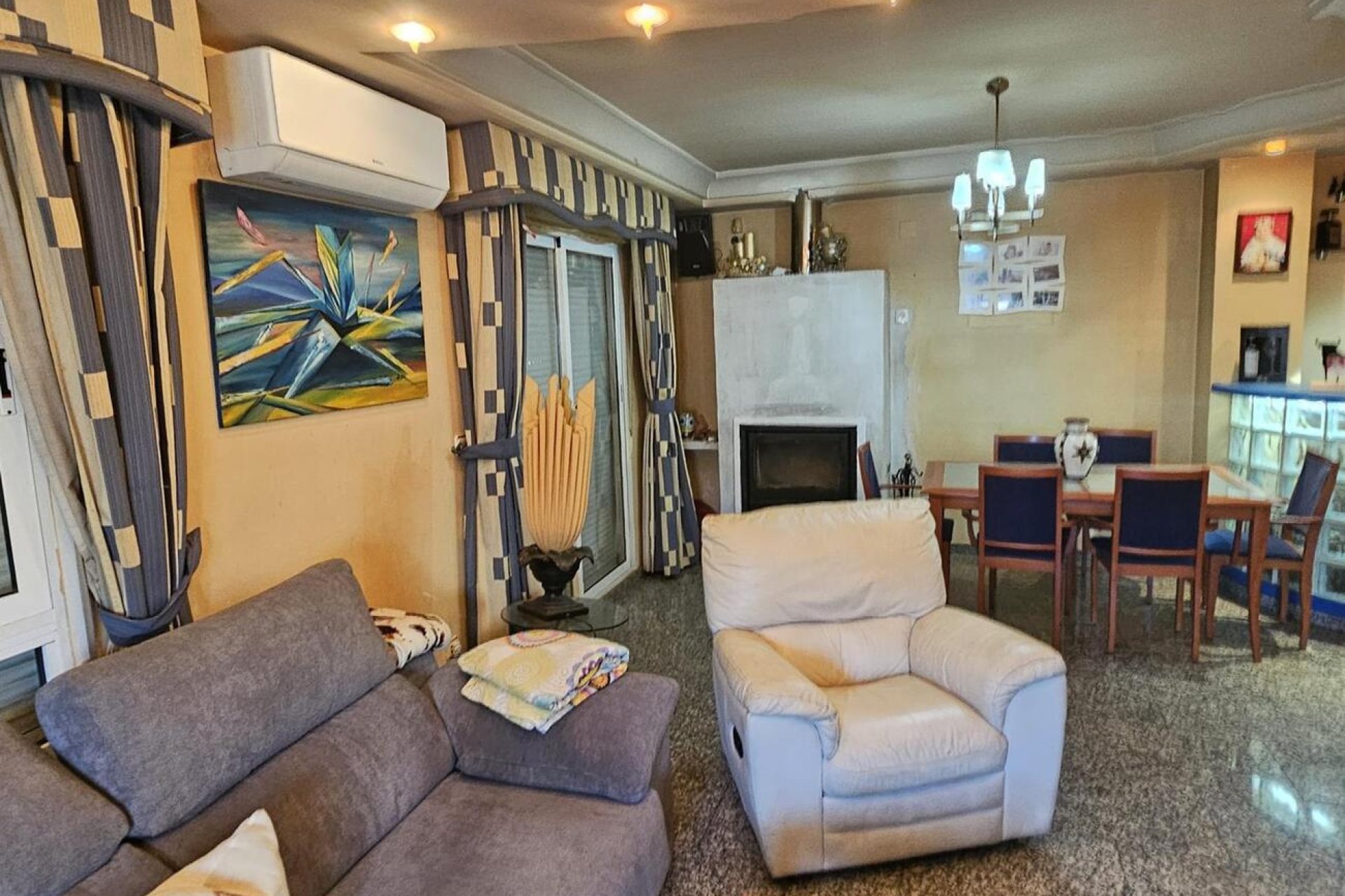 Revente - Penthouse -
Torrevieja - CENTRE