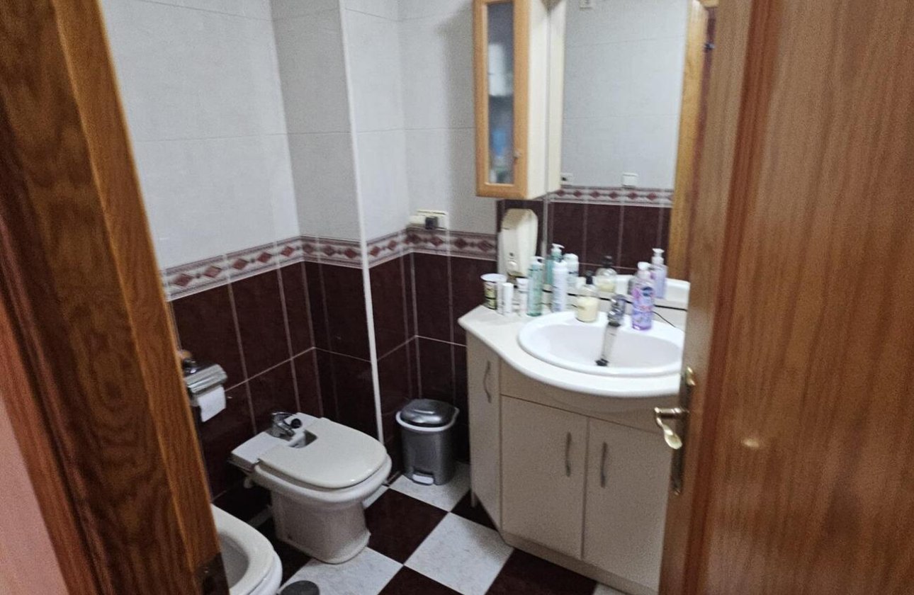 Revente - Penthouse -
Torrevieja - CENTRE