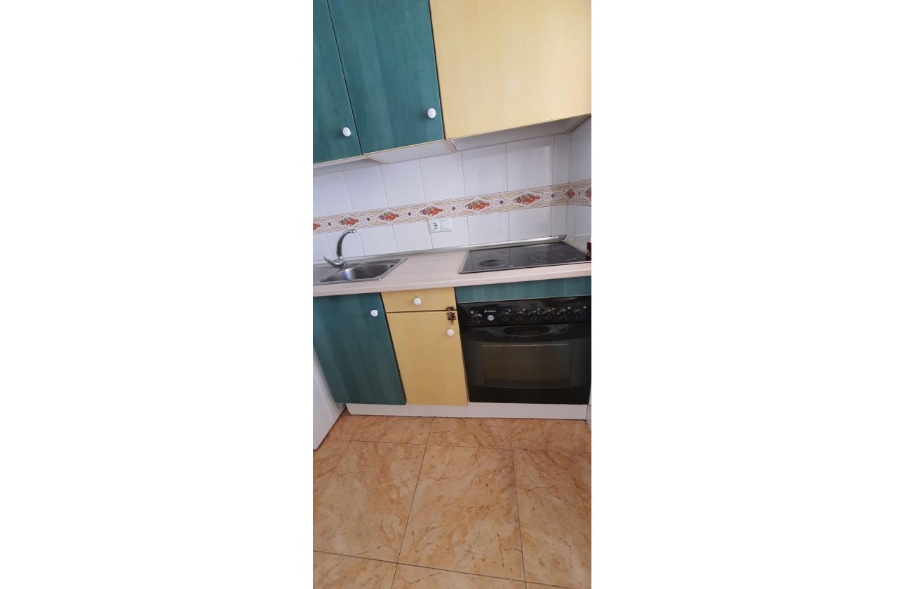 Revente - Penthouse -
Torrevieja - Centro