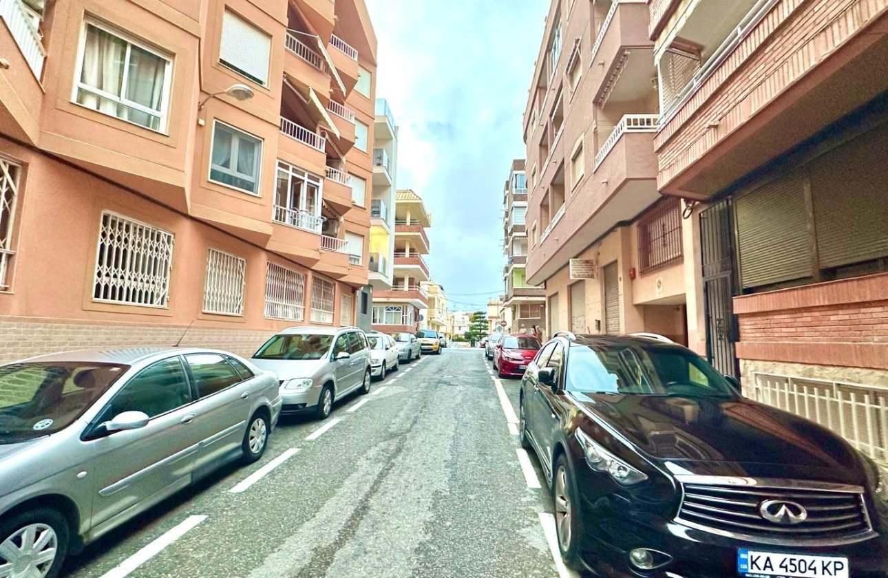 Revente - Penthouse -
Torrevieja - Centro