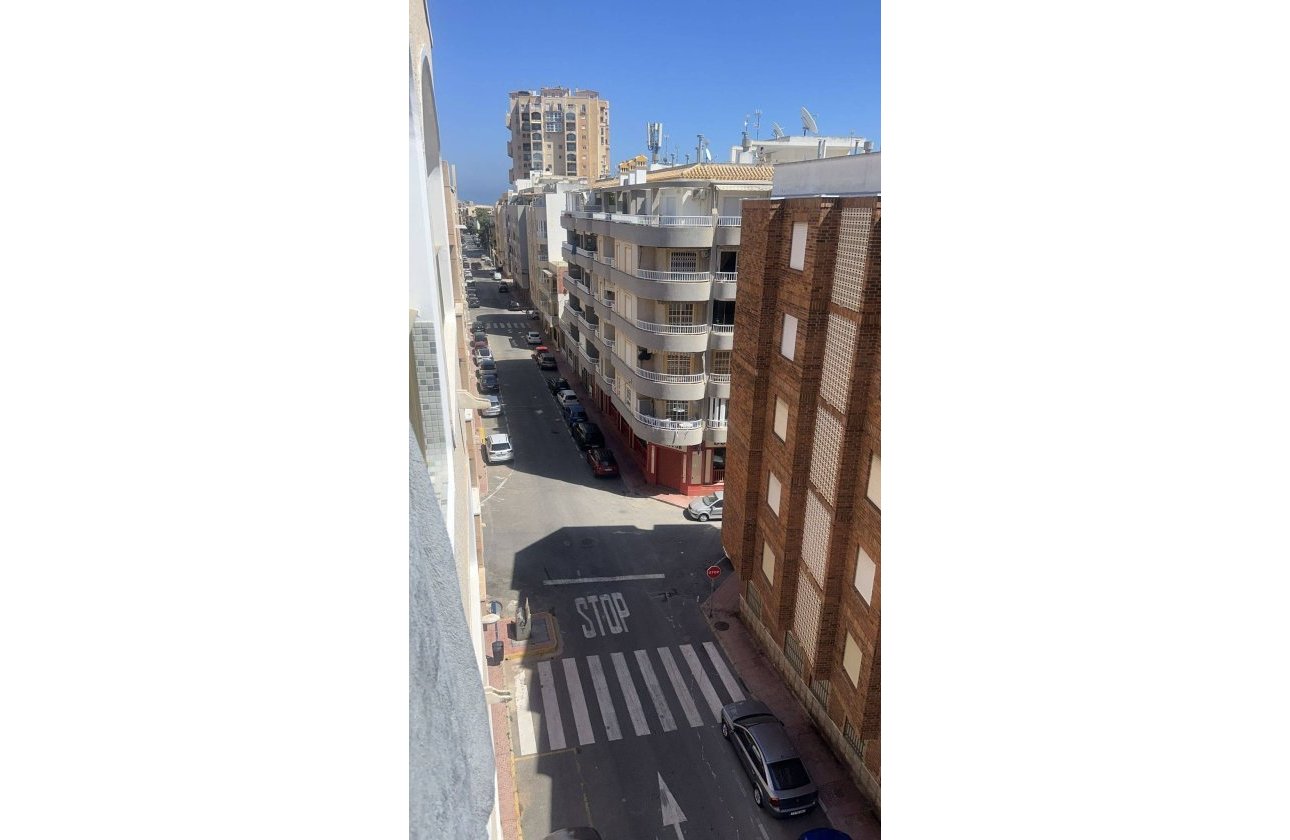 Revente - Penthouse -
Torrevieja - Centro