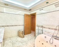 Revente - Penthouse -
Torrevieja - Centro