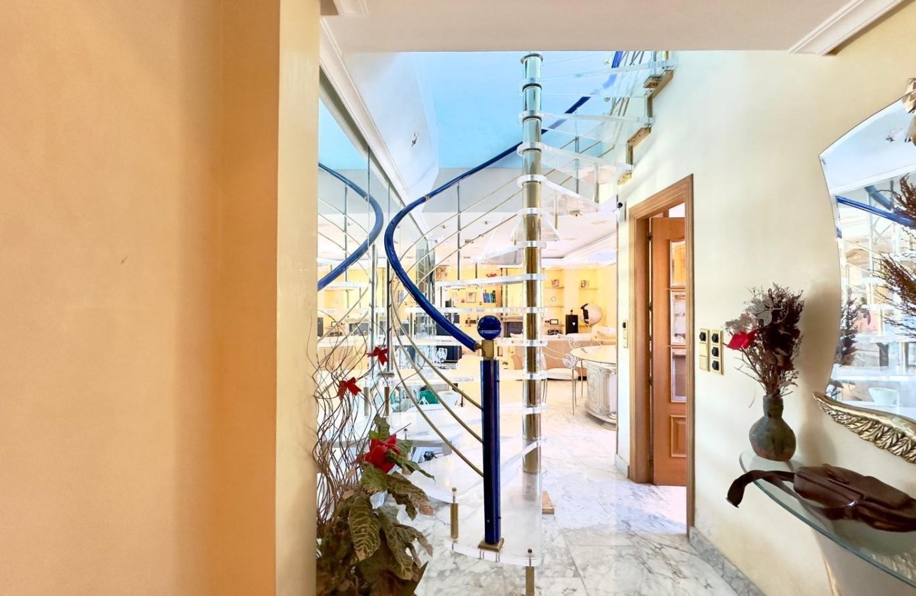 Revente - Penthouse -
Torrevieja - Centro