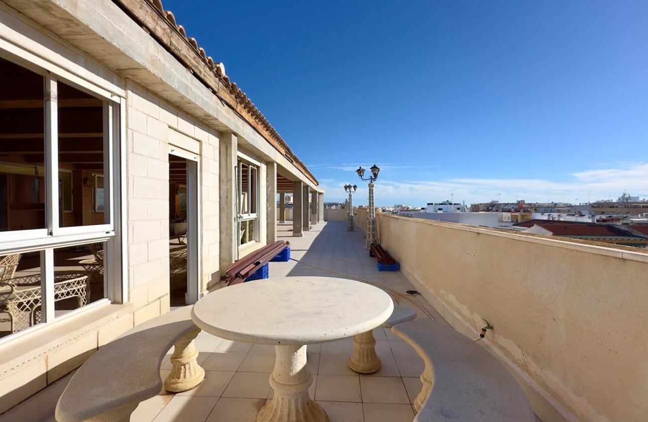 Revente - Penthouse -
Torrevieja - Centro