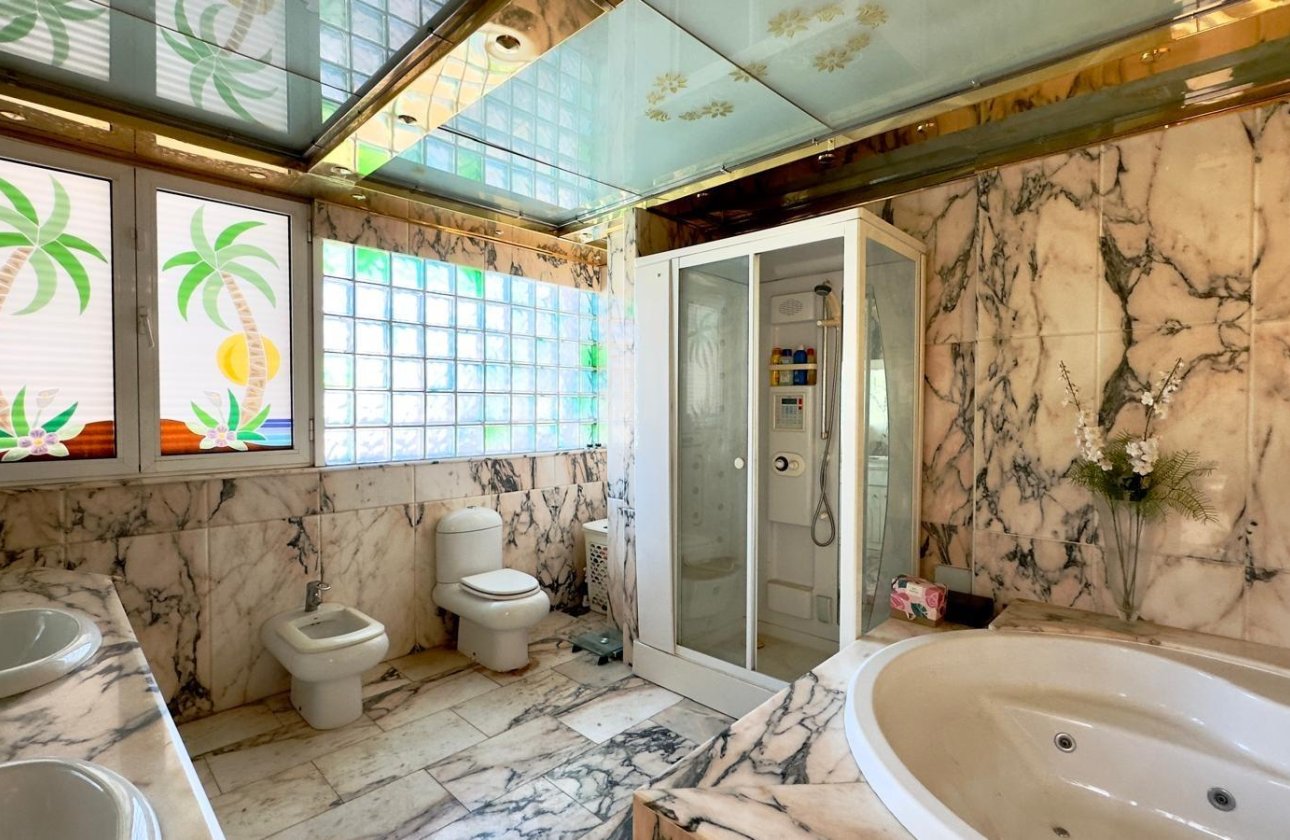 Revente - Penthouse -
Torrevieja - Centro