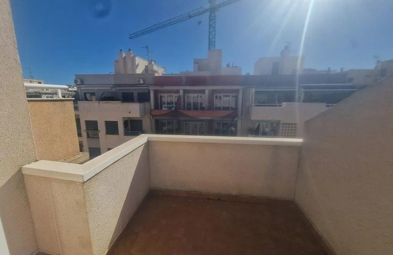 Revente - Penthouse -
Torrevieja - Centro