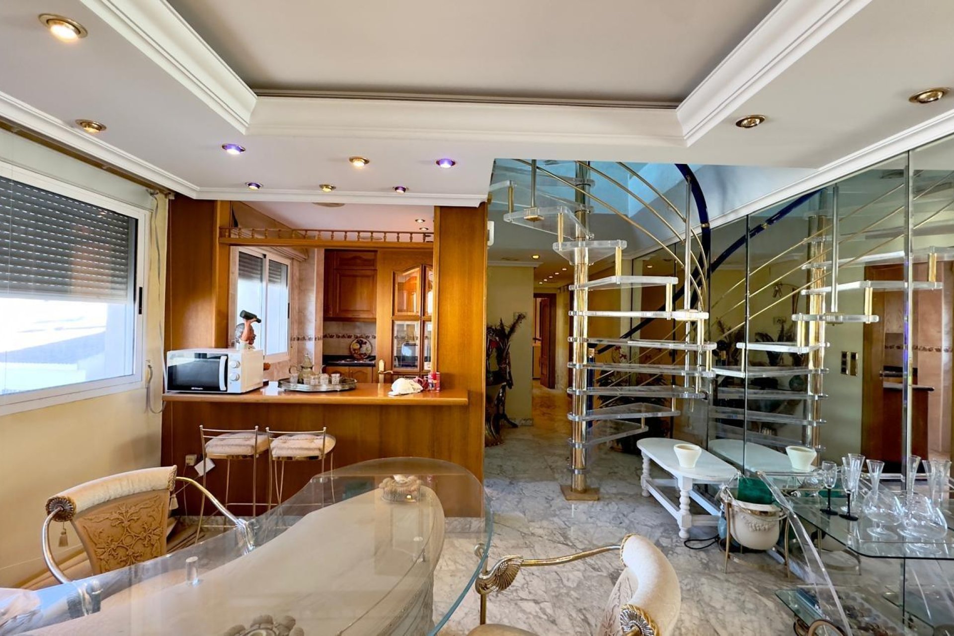 Revente - Penthouse -
Torrevieja - Centro