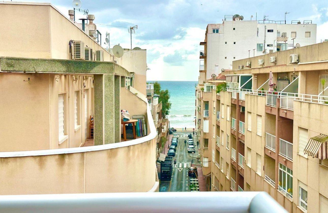 Revente - Penthouse -
Torrevieja - Centro