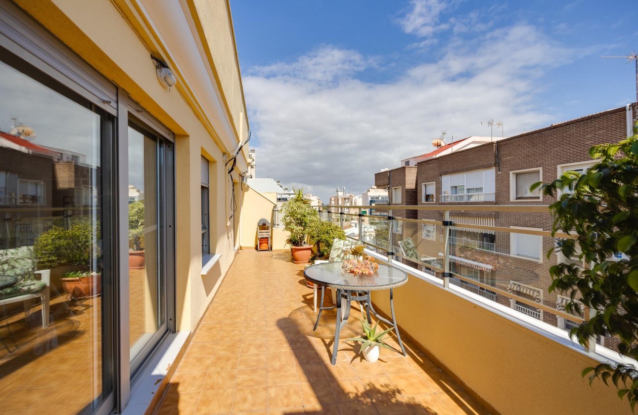 Revente - Penthouse -
Torrevieja - Centro