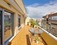 Revente - Penthouse -
Torrevieja - Centro