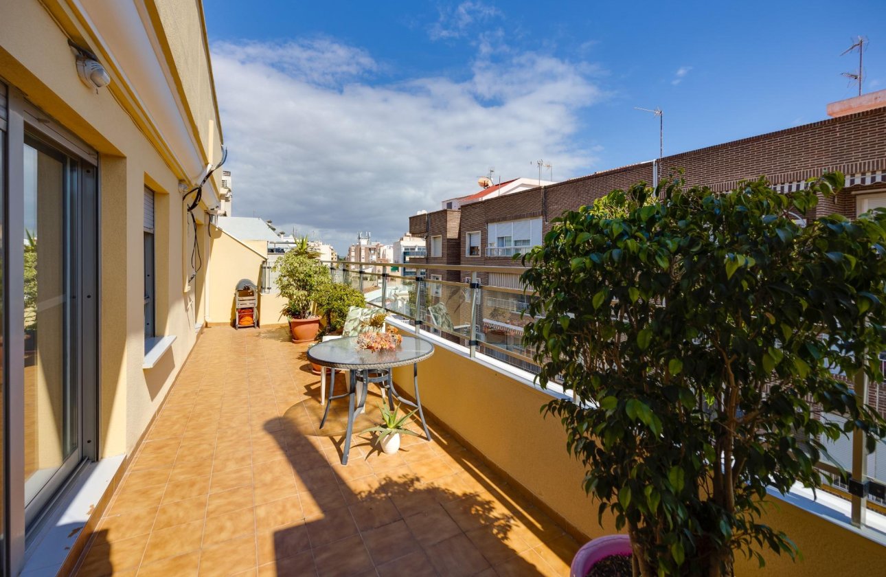 Revente - Penthouse -
Torrevieja - Centro