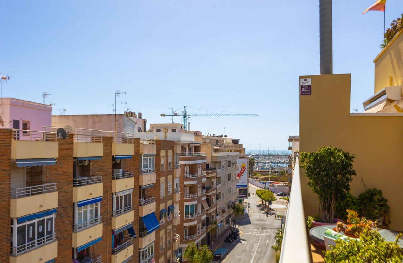 Revente - Penthouse -
Torrevieja - Centro