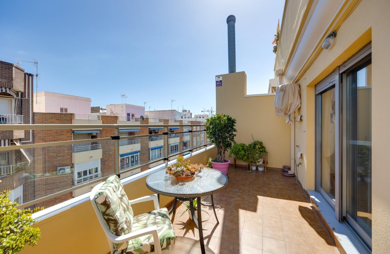 Revente - Penthouse -
Torrevieja - Centro
