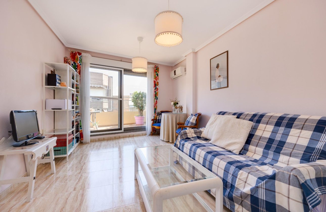 Revente - Penthouse -
Torrevieja - Centro