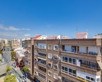 Revente - Penthouse -
Torrevieja - Centro