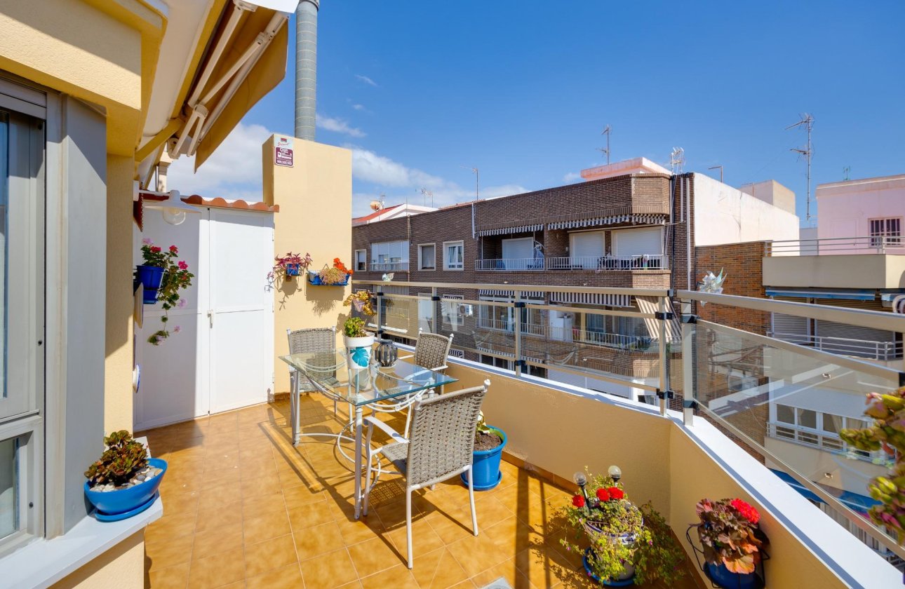 Revente - Penthouse -
Torrevieja - Centro