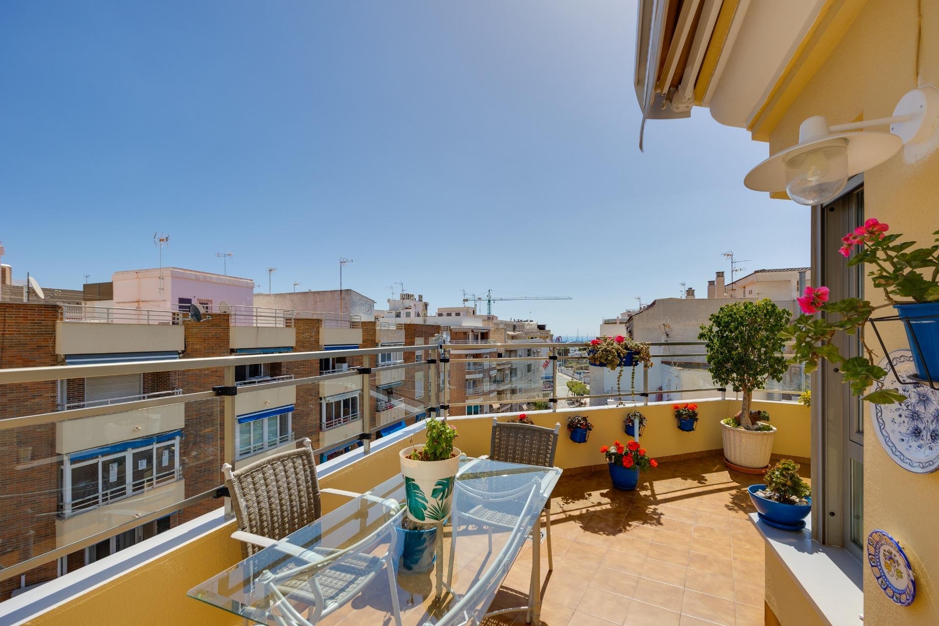 Revente - Penthouse -
Torrevieja - Centro