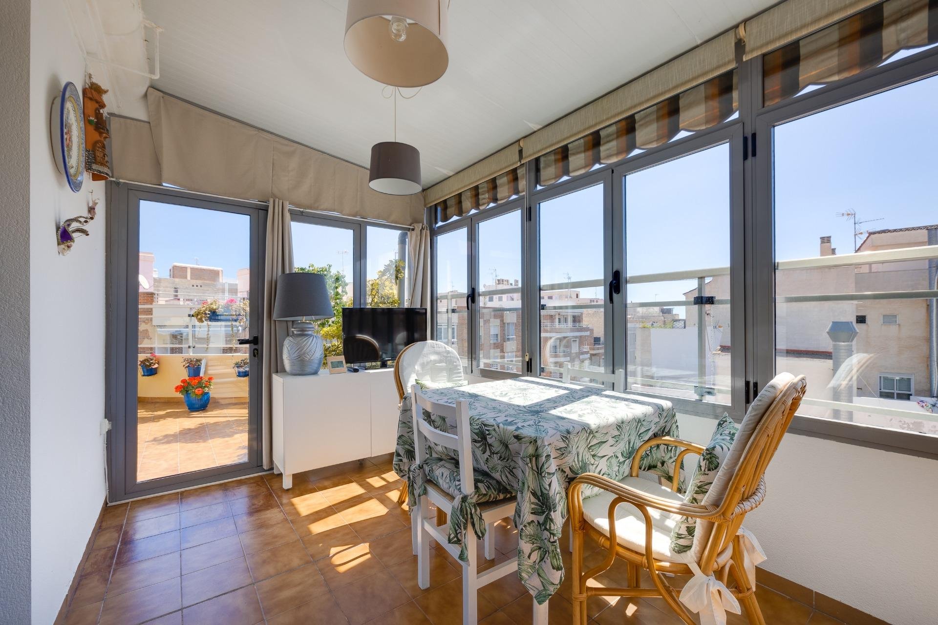 Revente - Penthouse -
Torrevieja - Centro