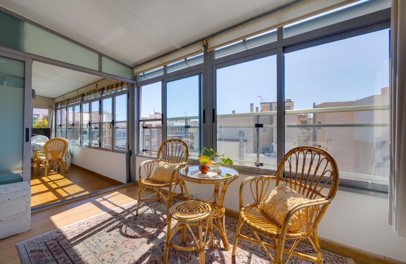 Revente - Penthouse -
Torrevieja - Centro