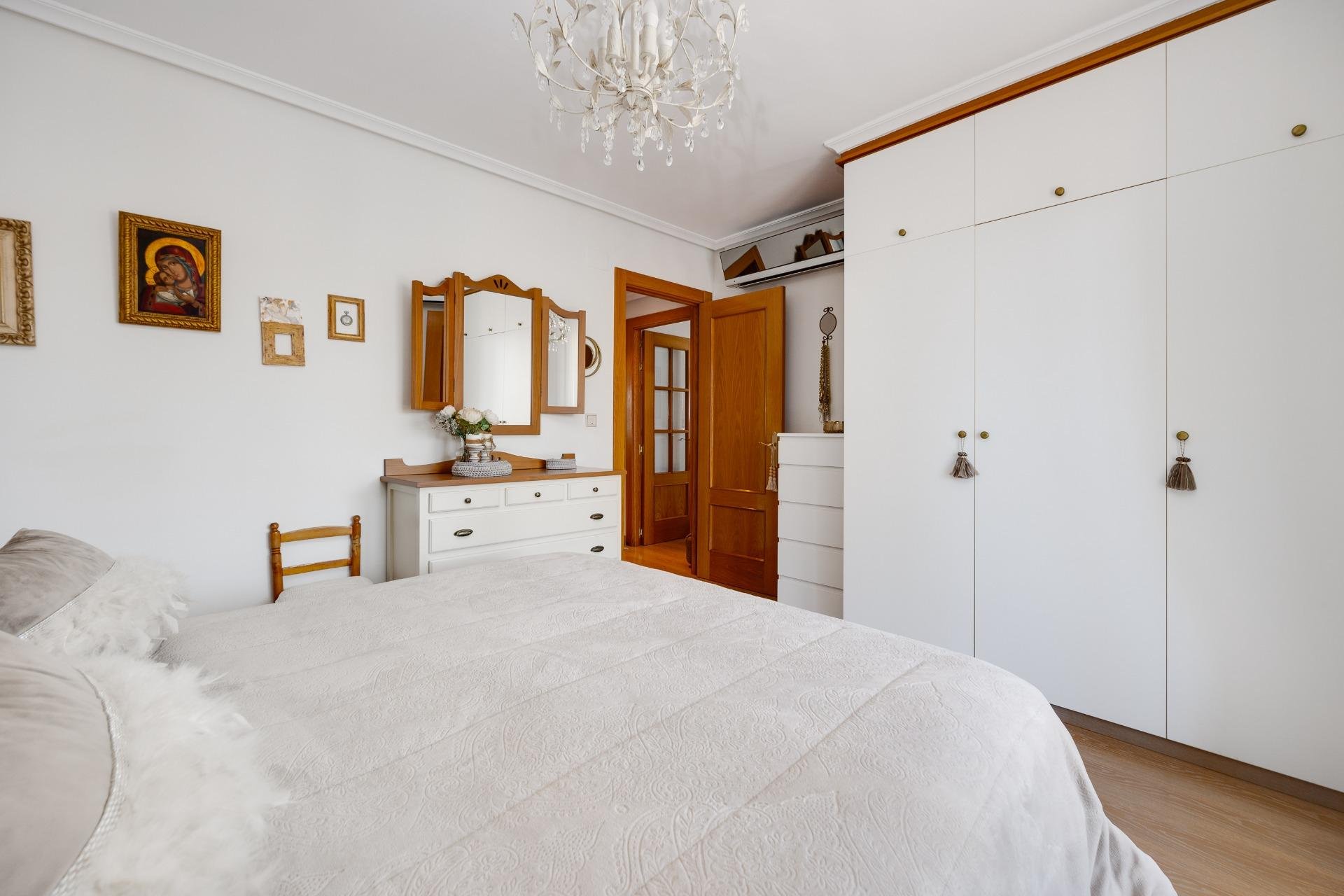 Revente - Penthouse -
Torrevieja - Centro