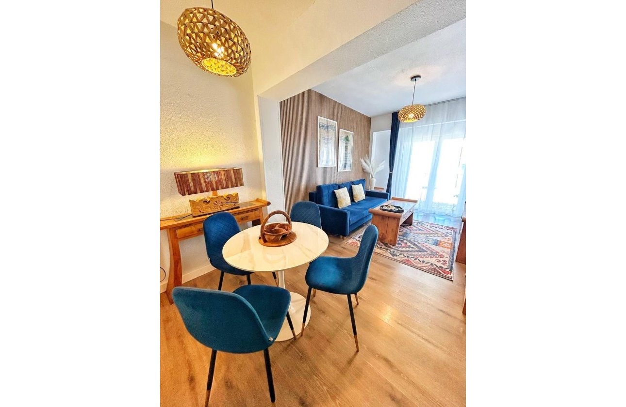 Revente - Penthouse -
Torrevieja - Centro