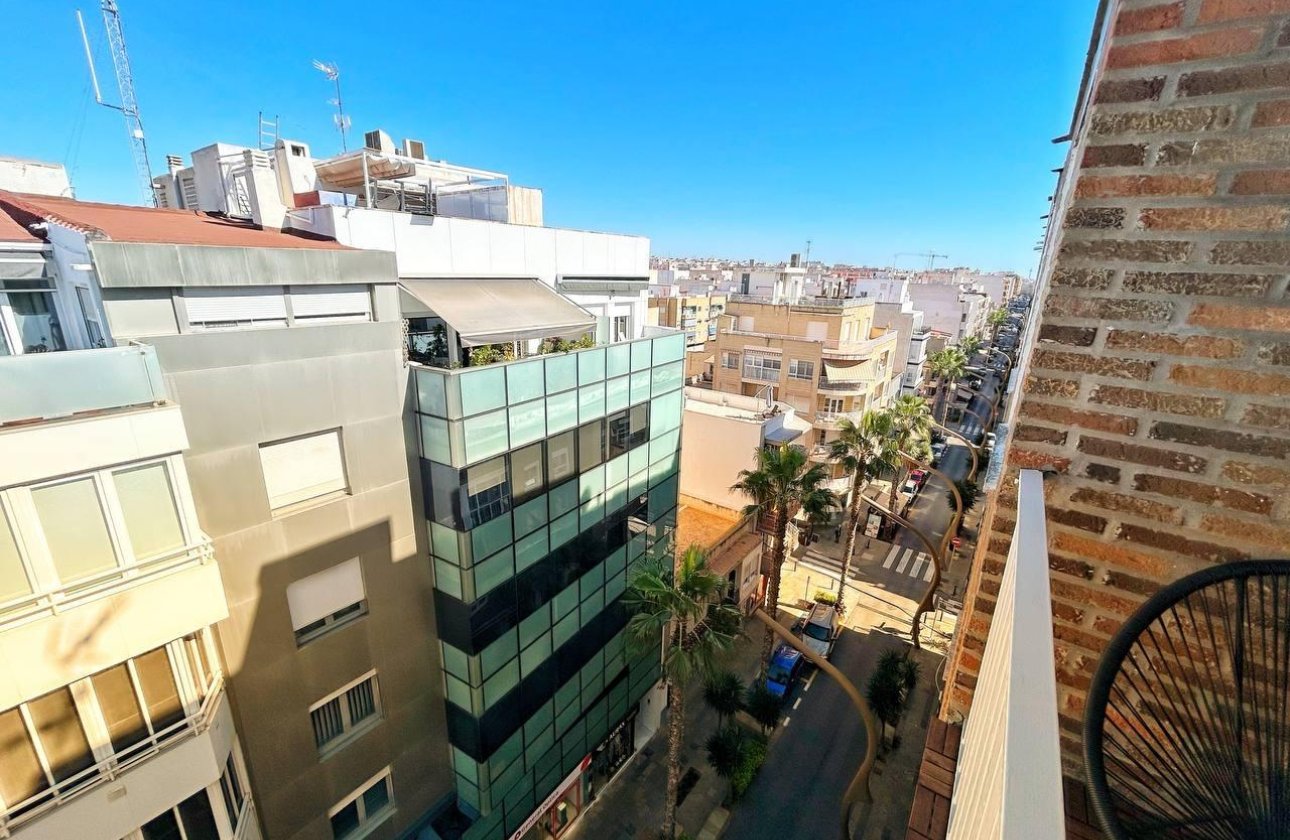 Revente - Penthouse -
Torrevieja - Centro