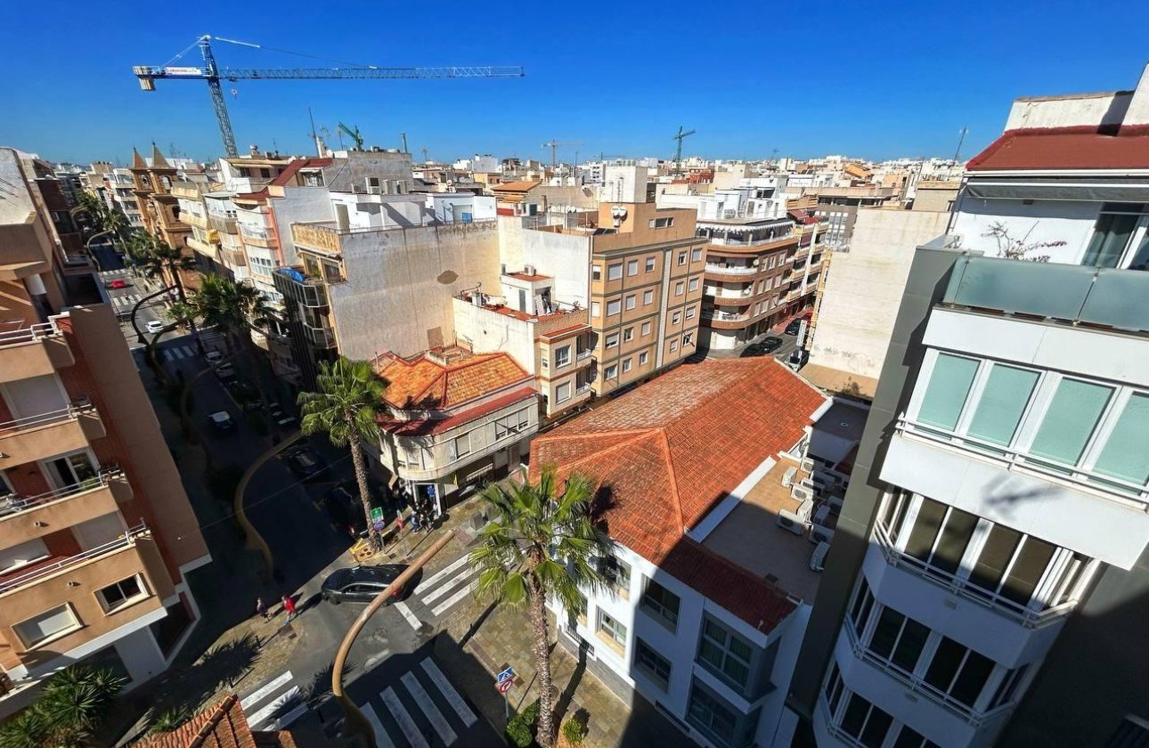 Revente - Penthouse -
Torrevieja - Centro