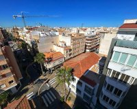 Revente - Penthouse -
Torrevieja - Centro