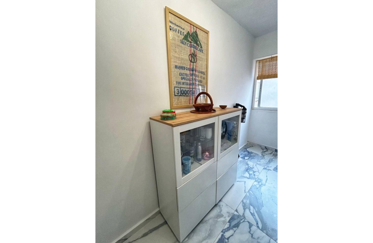 Revente - Penthouse -
Torrevieja - Centro