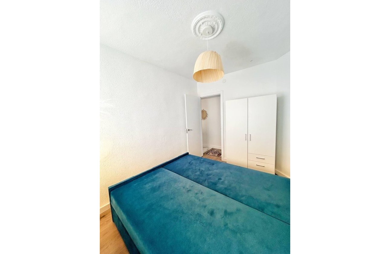 Revente - Penthouse -
Torrevieja - Centro