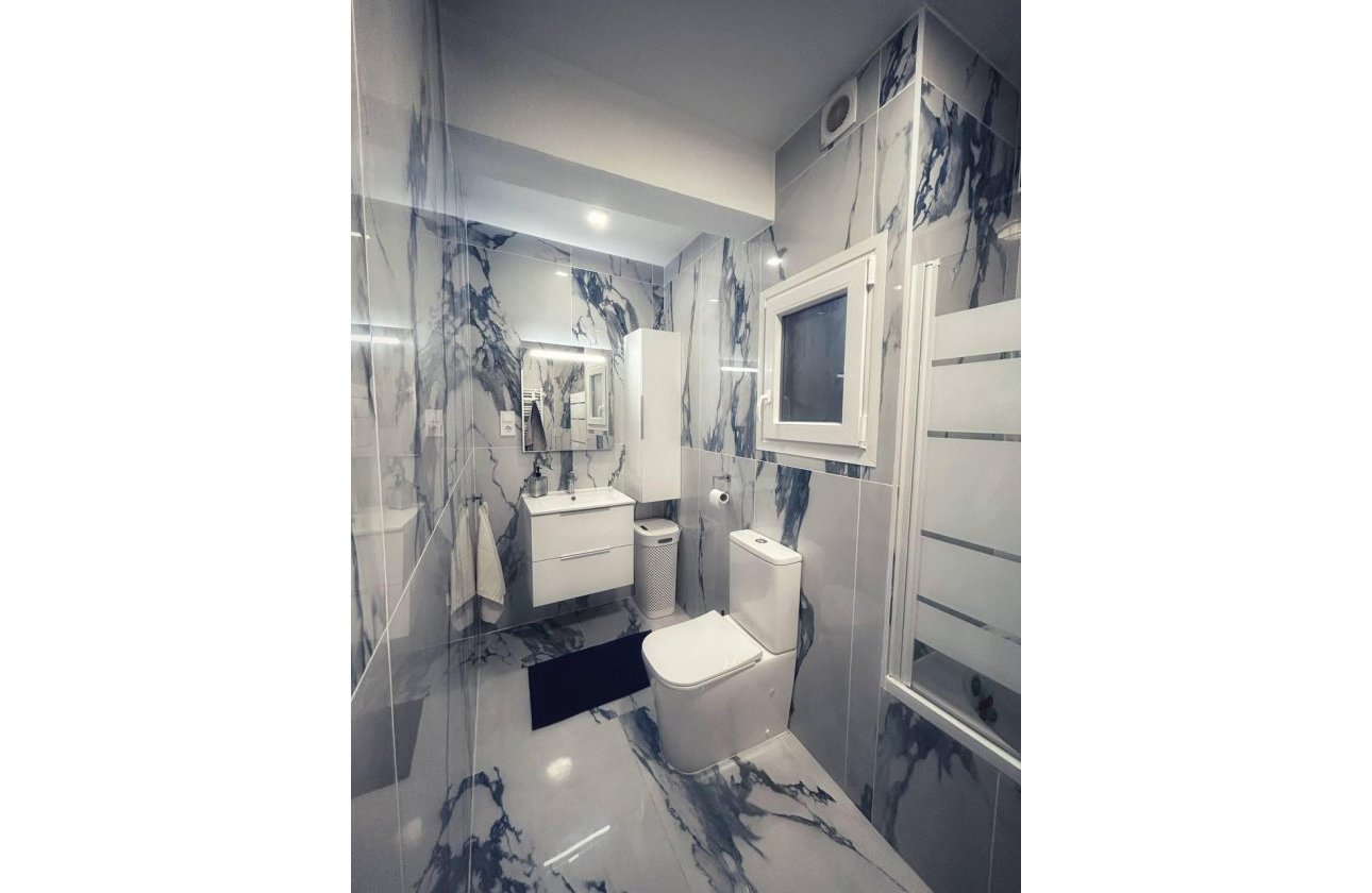 Revente - Penthouse -
Torrevieja - Centro