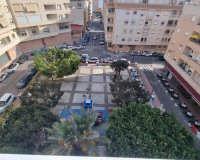 Revente - Penthouse -
Torrevieja - Centro
