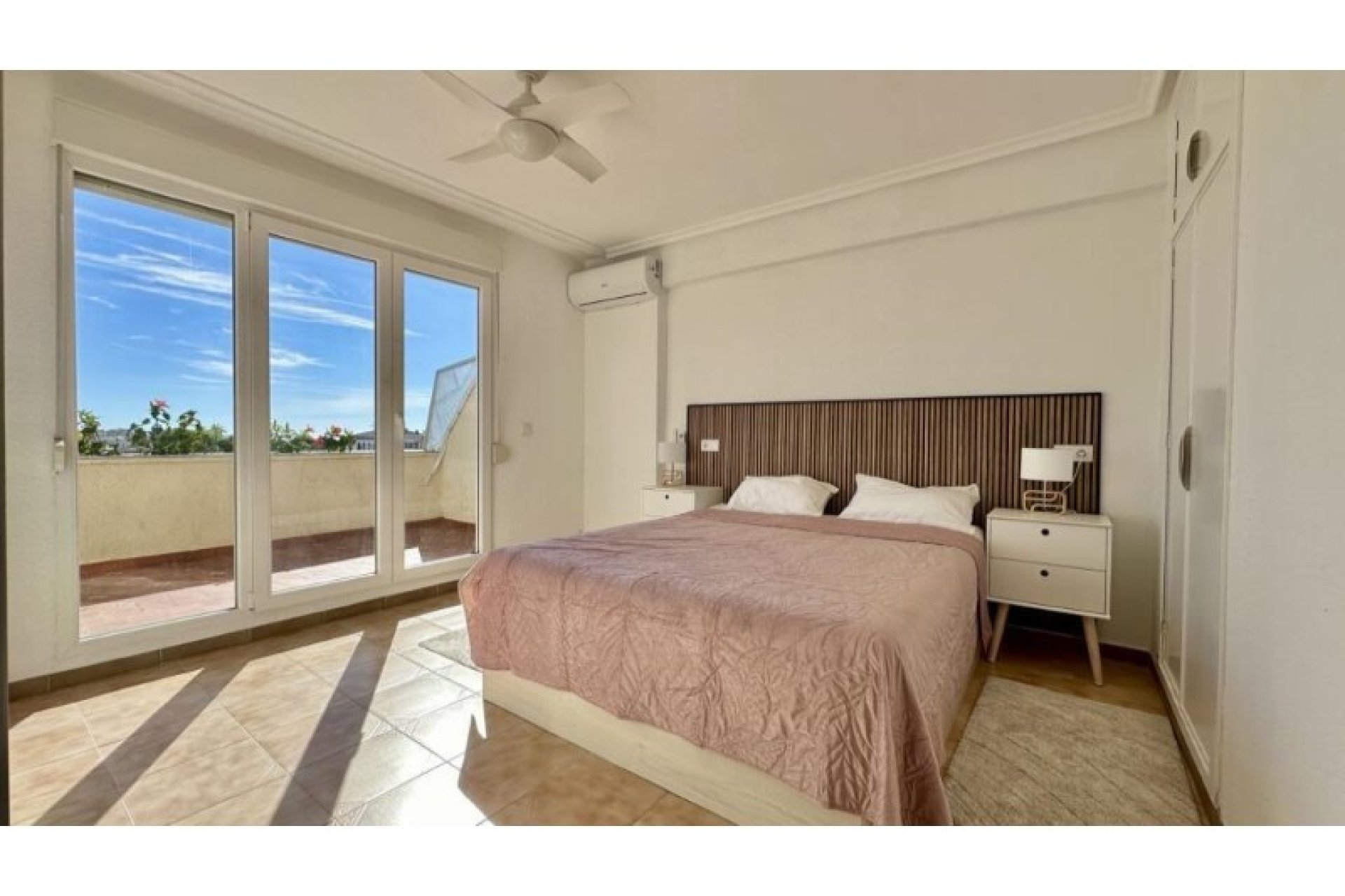 Revente - Penthouse -
Torrevieja - Costa Blanca