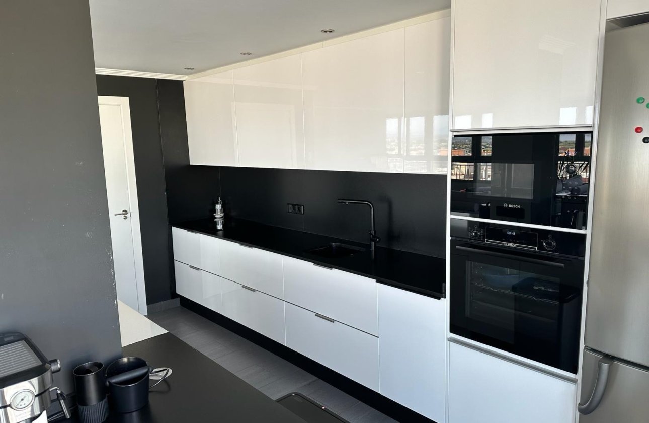 Revente - Penthouse -
Torrevieja - El Acequión - Los Náufragos