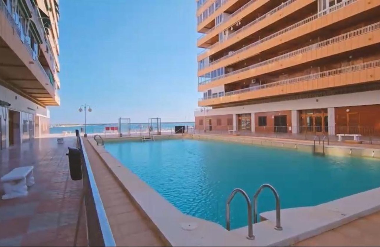 Revente - Penthouse -
Torrevieja - El Acequión - Los Náufragos