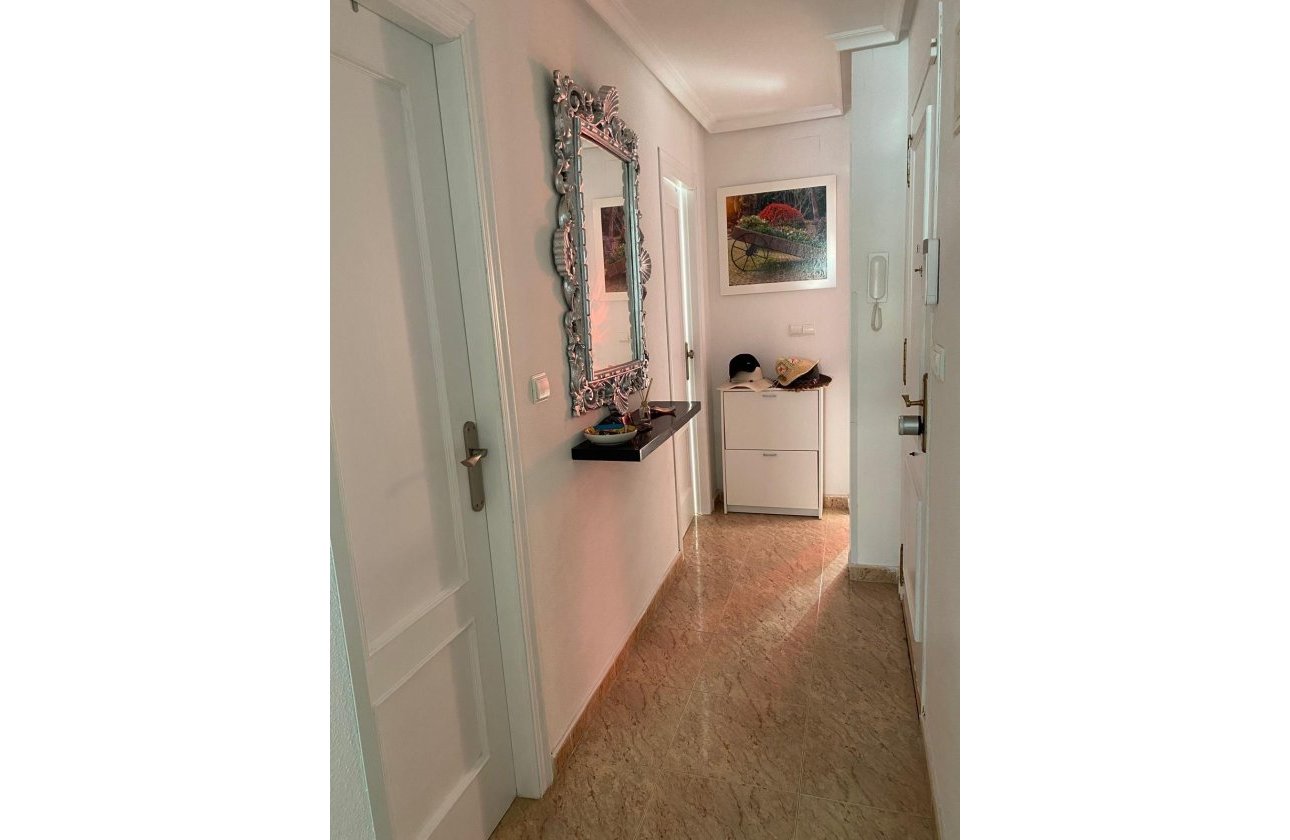 Revente - Penthouse -
Torrevieja - Estacion De Autobuses