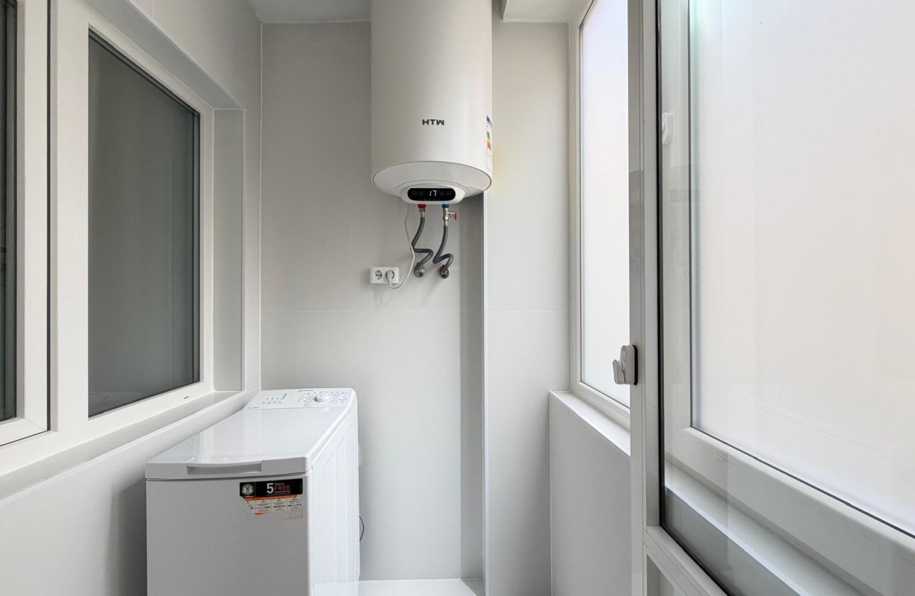 Revente - Penthouse -
Torrevieja - Estacion De Autobuses