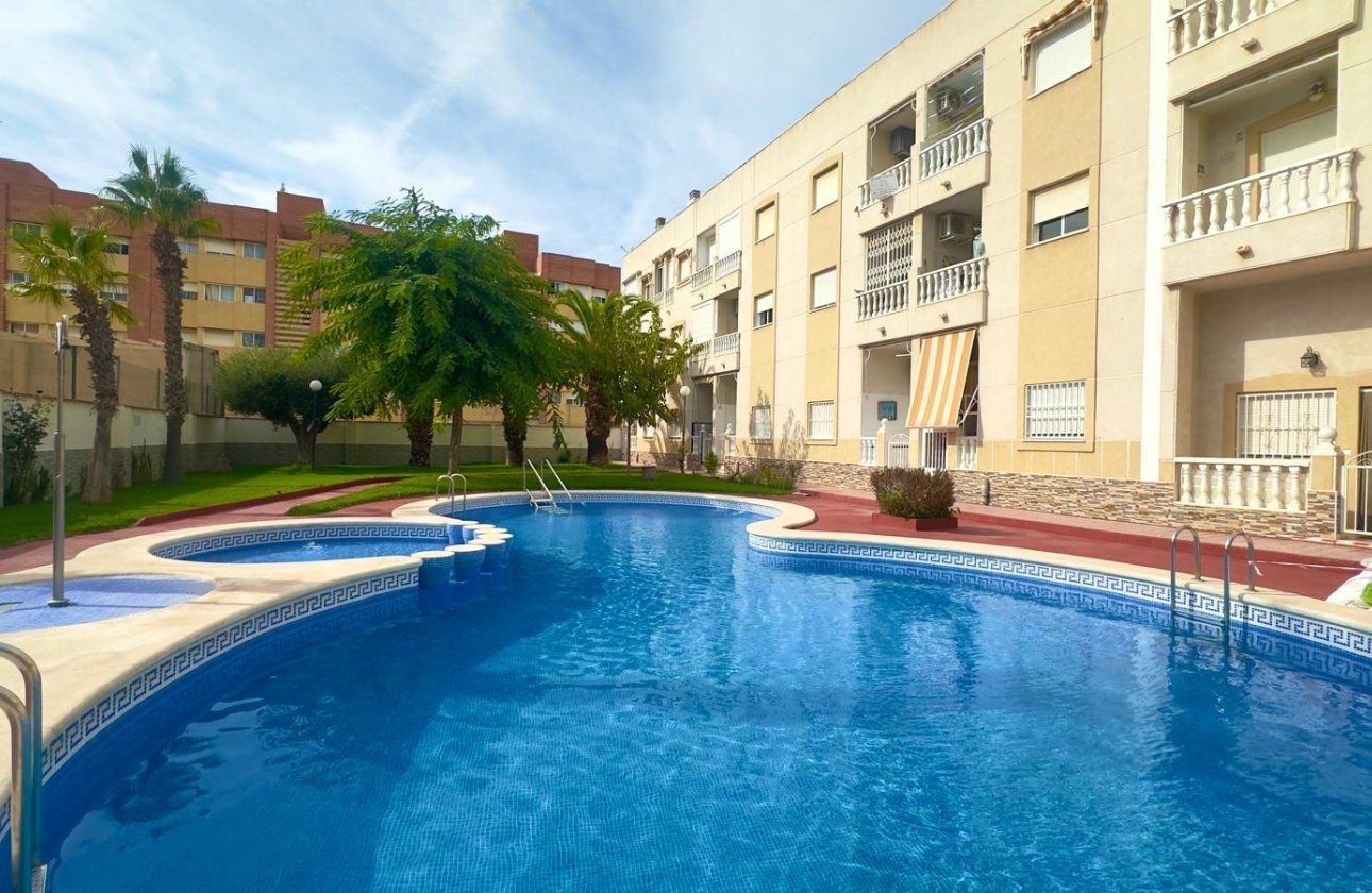 Revente - Penthouse -
Torrevieja - Estacion De Autobuses