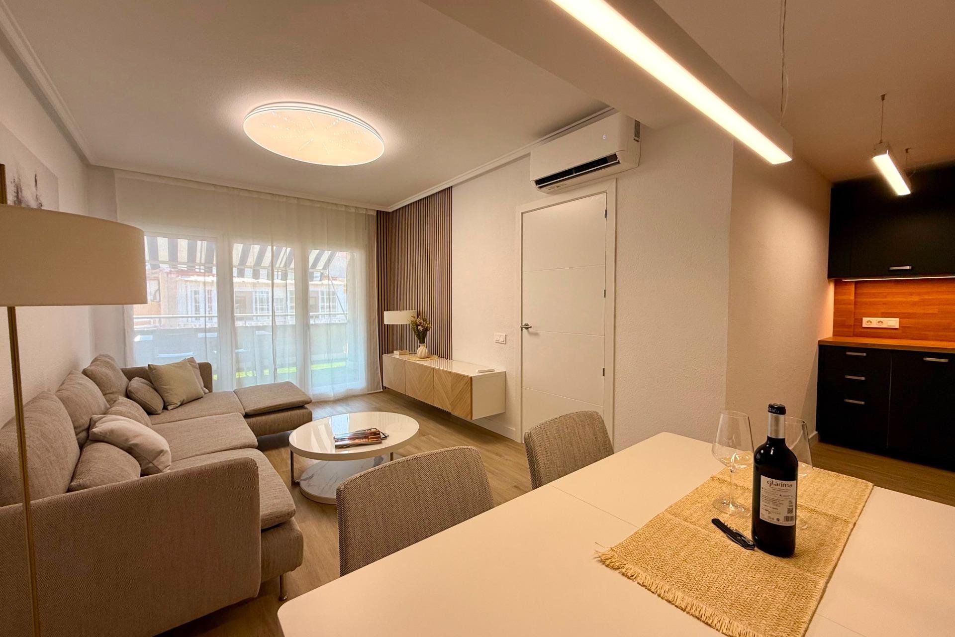 Revente - Penthouse -
Torrevieja - Habaneras