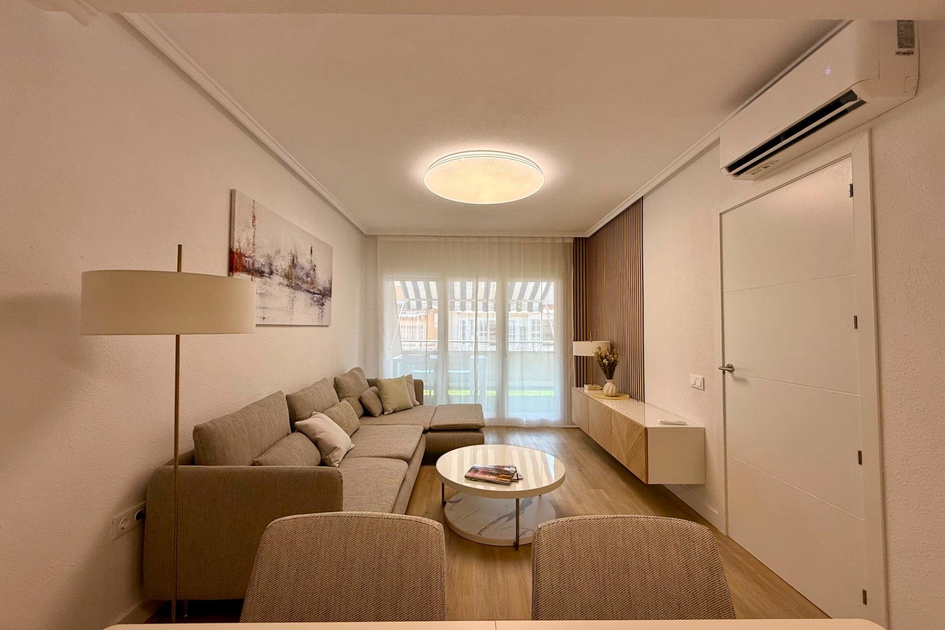 Revente - Penthouse -
Torrevieja - Habaneras