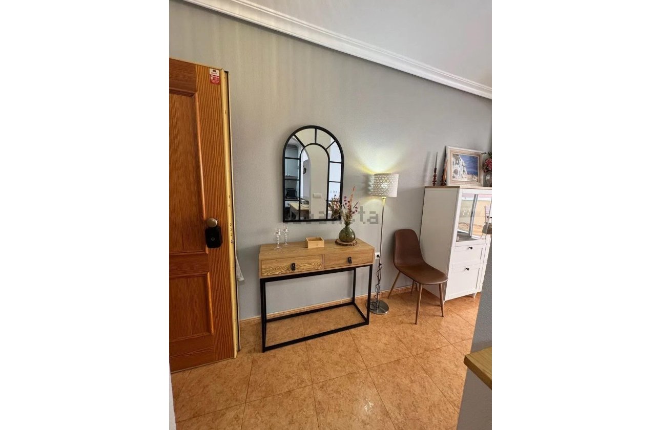 Revente - Penthouse -
Torrevieja - La Mata