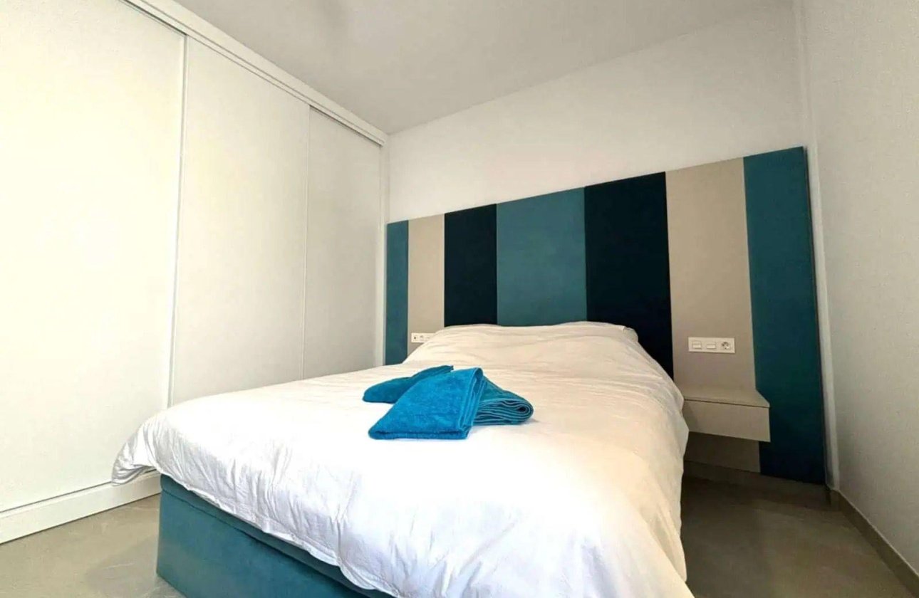 Revente - Penthouse -
Torrevieja - Las Piscinas Naturales