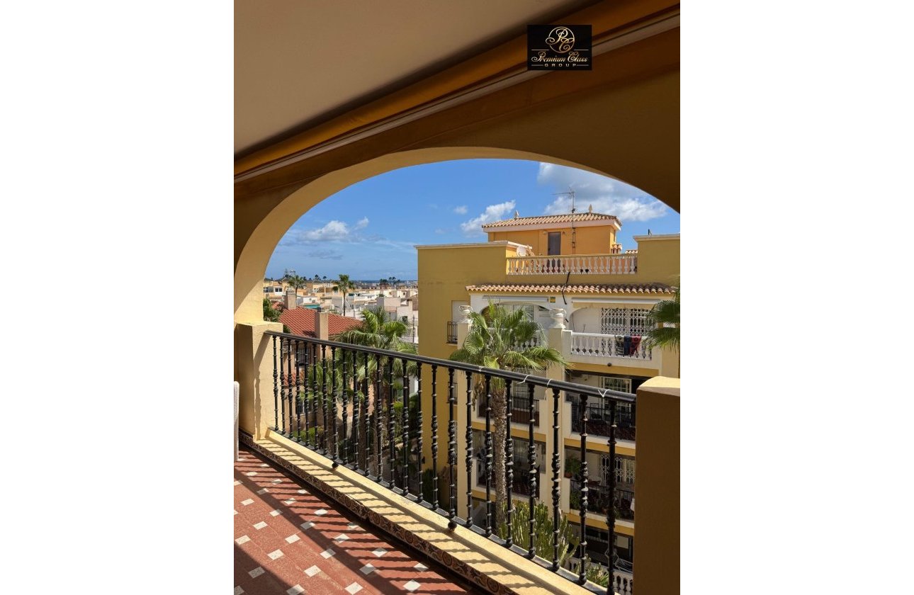 Revente - Penthouse -
Torrevieja - Los Frutales