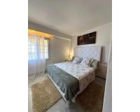 Revente - Penthouse -
Torrevieja - Los Frutales