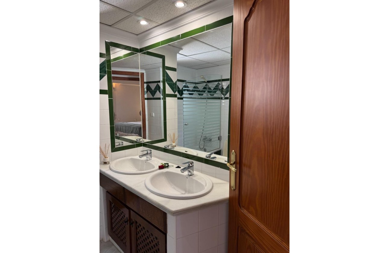 Revente - Penthouse -
Torrevieja - Los Frutales