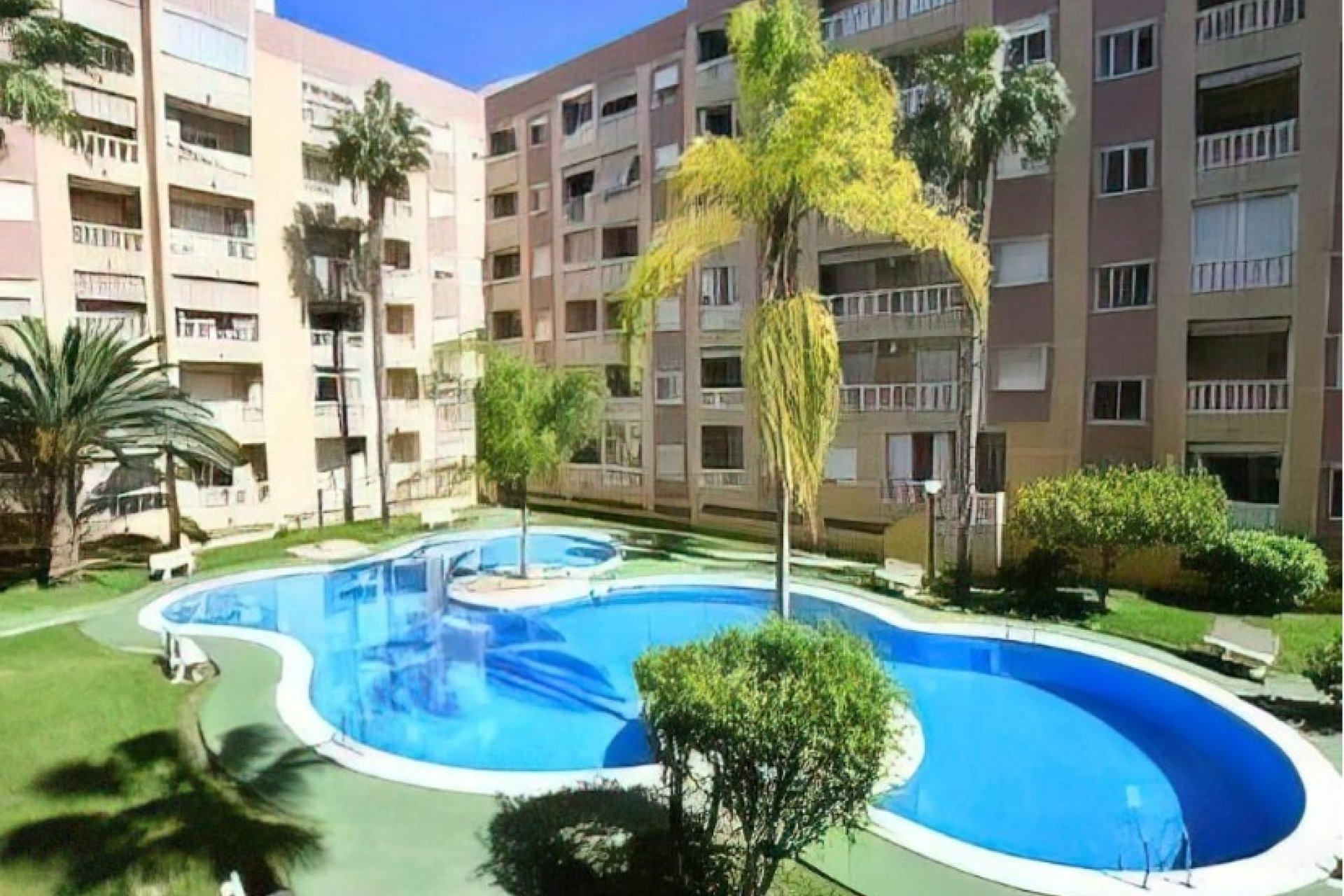 Revente - Penthouse -
Torrevieja - PARQUE DE LAS NACIONES