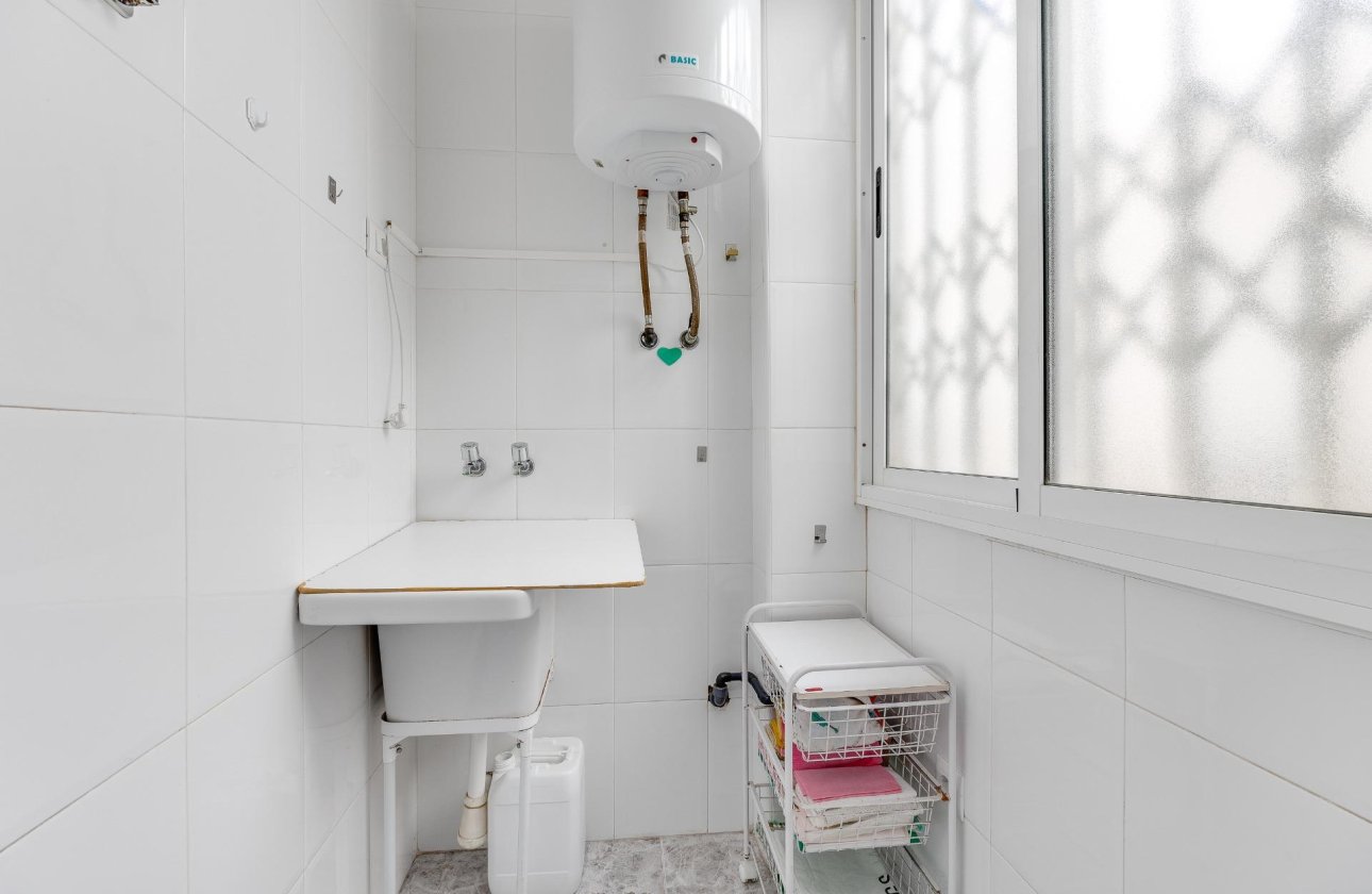 Revente - Penthouse -
Torrevieja - Paseo Maritimo