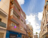 Revente - Penthouse -
Torrevieja - Paseo Maritimo